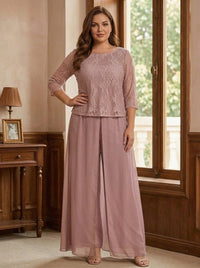 Plus Size Mother of the Bride Dress — The Quinn Isla | Guest & Gown