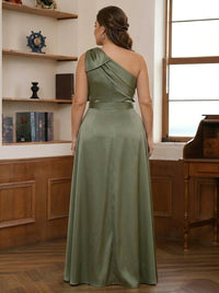 Pantsuit Plus Size Mother of the Bride Dress — The Tamsin Isla | Guest & Gown