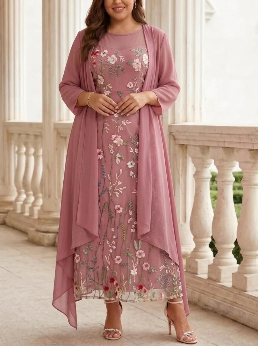 A-Line Plus Size Mother of the Bride Dress — The Lila Aurelia | Guest & Gown — view 10